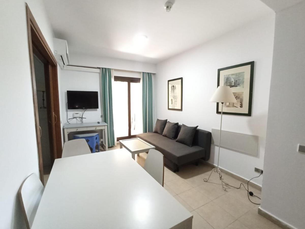 Apartamento Dos Dormitorios Bajo, Vistas Piscina Ісла-Канела Екстер'єр фото