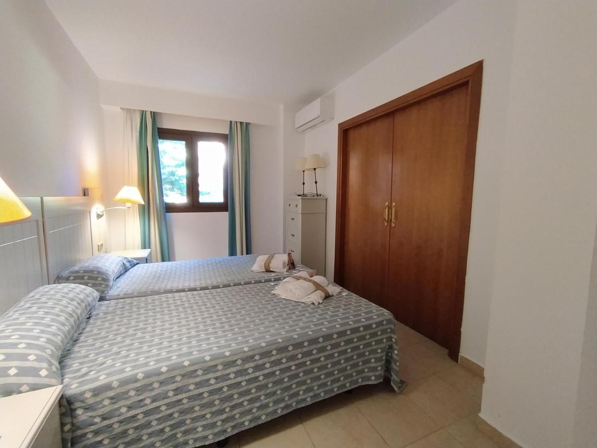 Apartamento Dos Dormitorios Bajo, Vistas Piscina Ісла-Канела Екстер'єр фото